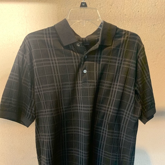 Clothes - Picture 2 of 8